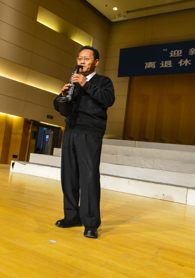 电吹管独奏《父老乡亲》《黄土高坡》